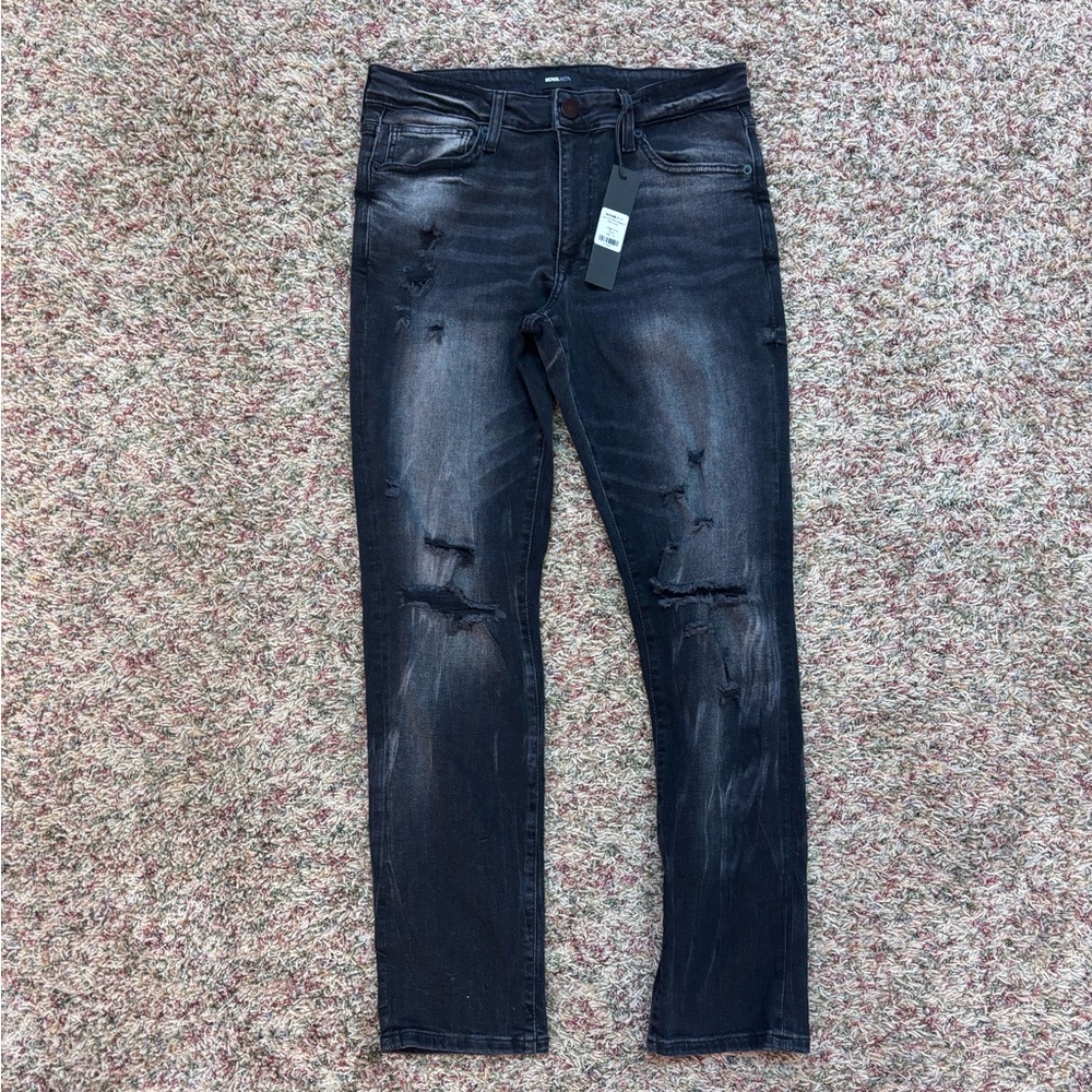 Brand New FashionNova Skinny ripped Jeans